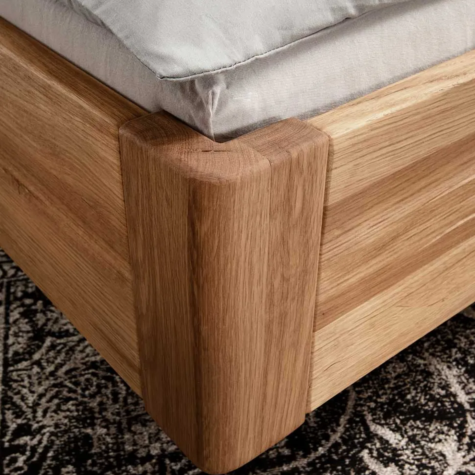 Bett mit Holzkufe Tamyno
