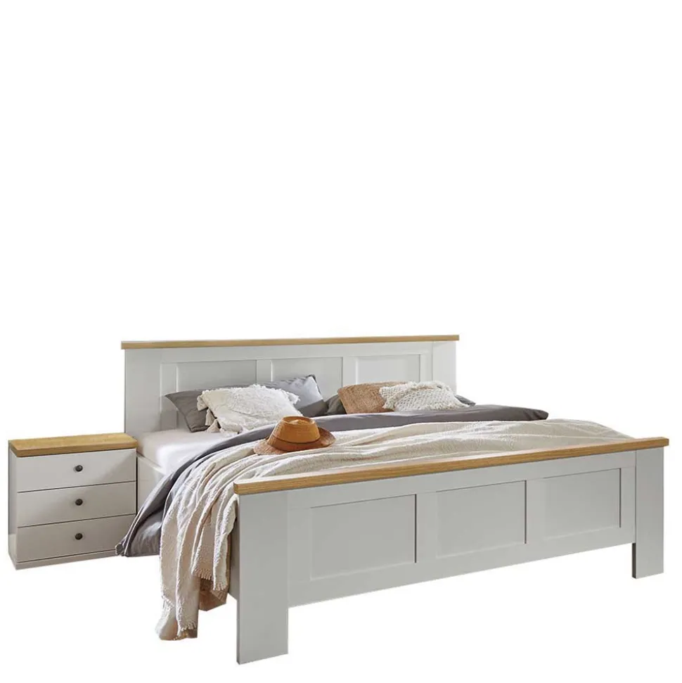Hohes Landhaus Bett Wady