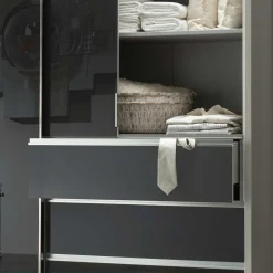 Kleiderschrank Bakina